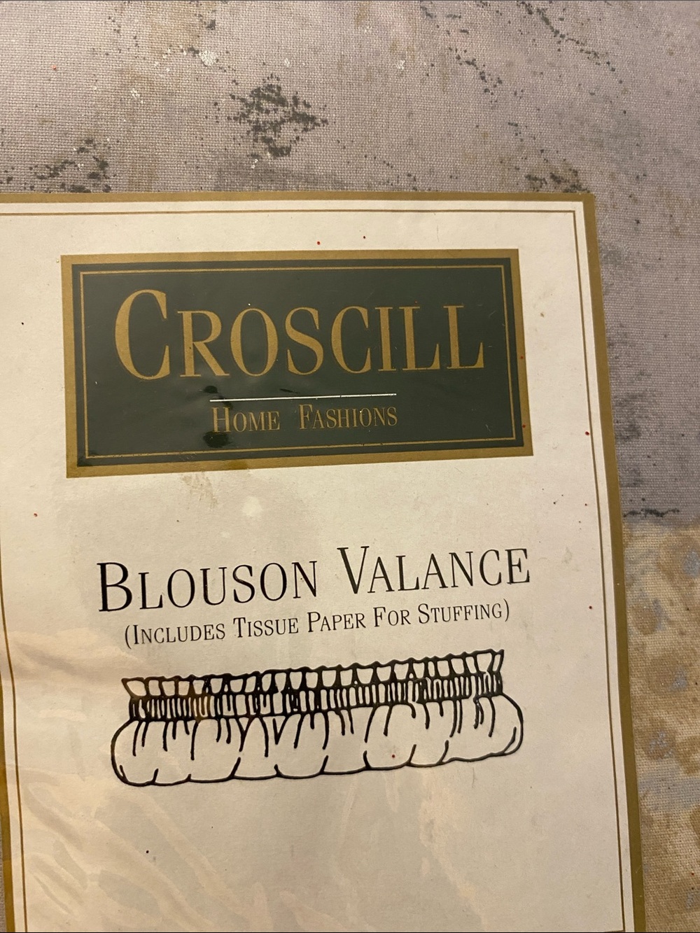 Bundle of (2) Croscill Blouson Valance NWT - Picture 2 of 4